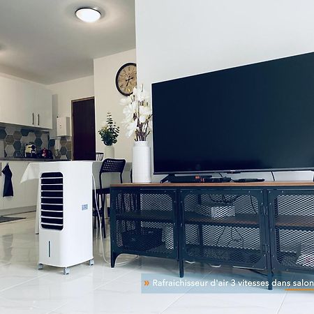 Appartement Parisien Neuf, Moderne Avec Une Grande Salon, 2 Chambres, 4 Lits, Parking Gratuit, 15Min De Paris Et 13 Min Aeroport Orly วิทรี-ซูร์-แซน ภายนอก รูปภาพ