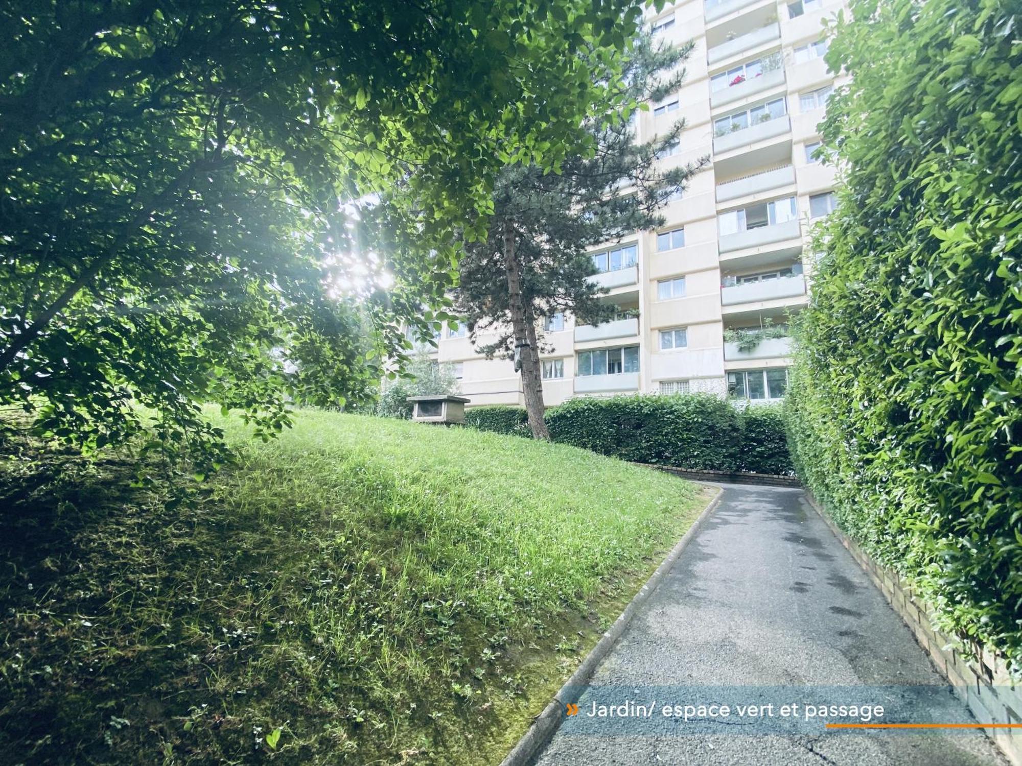 Appartement Parisien Neuf, Moderne Avec Une Grande Salon, 2 Chambres, 4 Lits, Parking Gratuit, 15Min De Paris Et 13 Min Aeroport Orly วิทรี-ซูร์-แซน ภายนอก รูปภาพ