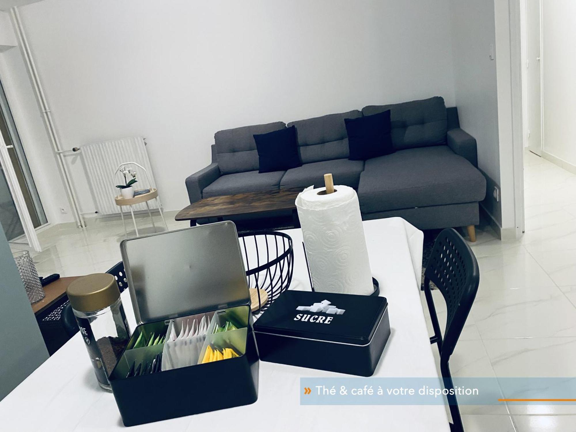 Appartement Parisien Neuf, Moderne Avec Une Grande Salon, 2 Chambres, 4 Lits, Parking Gratuit, 15Min De Paris Et 13 Min Aeroport Orly วิทรี-ซูร์-แซน ภายนอก รูปภาพ